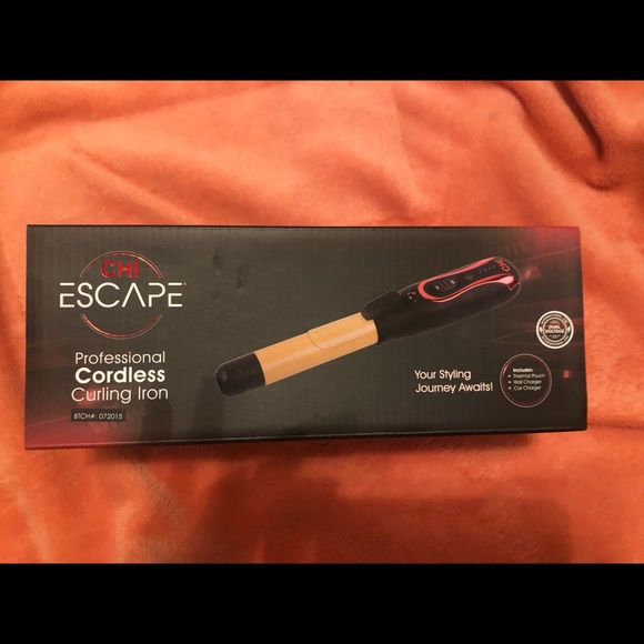 CHI Other - Chi curling iron CHI Other - Chi curling iron